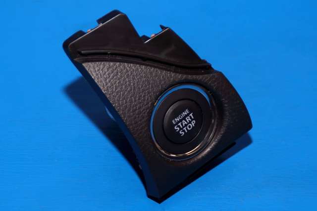 Bryter start/stopp til Suzuki Swift, 2011-2017 (SUZUKI|37290-68L00)