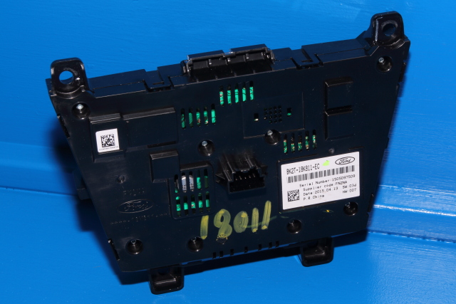 Bilstereo betjeningspanel til Ford Transit Connect 2013-2018 Type II, Fase 1 (FORD|BK2T-18K811-EC|)