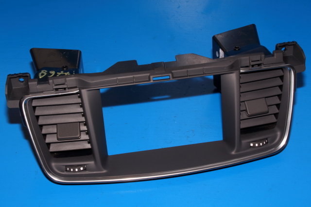 Dashbord friskluftdyse midtkonsoll til Peugeot 508, 2011-2014 (Type I, Fase 1)  