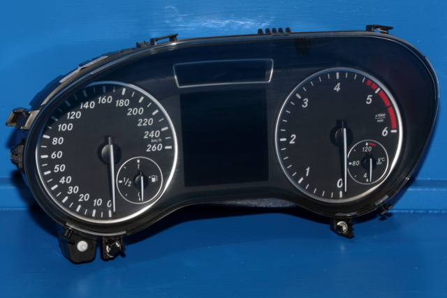 Instrumentpanel til Mercedes A-Klasse, 2012-2018 (W176) (W176) (BOSCH|0 263 700 088)