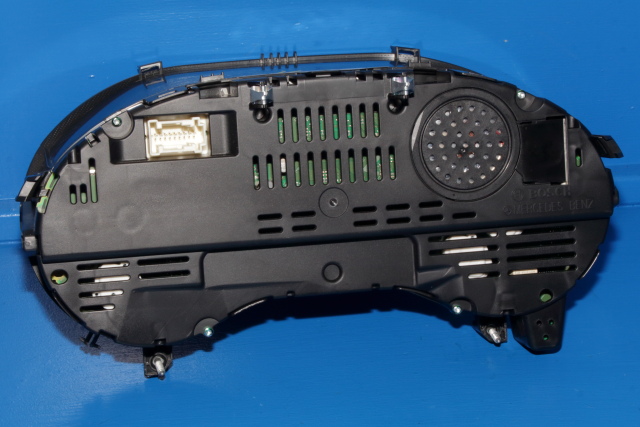Instrumentpanel til Mercedes A-Klasse 2012-2018 (W176) (W176) (BOSCH|0 263 700 088|A 176 900 93 00|)