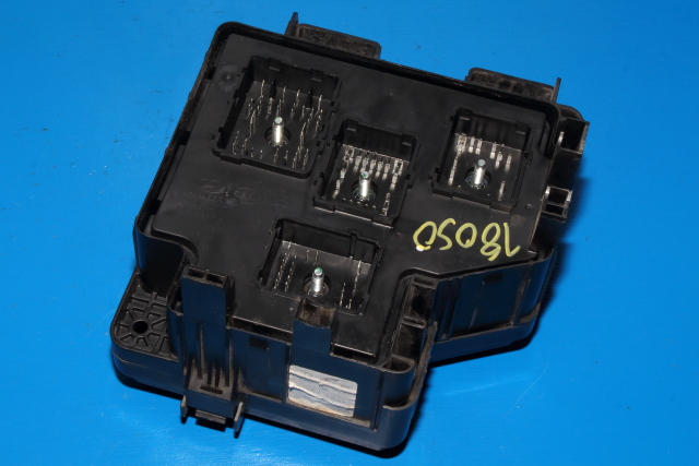 Sikringsboks til Hyundai Santa Fe 2010-2012 (Type II, Fase 2)  (HYUNDAI|91950-2B100|)
