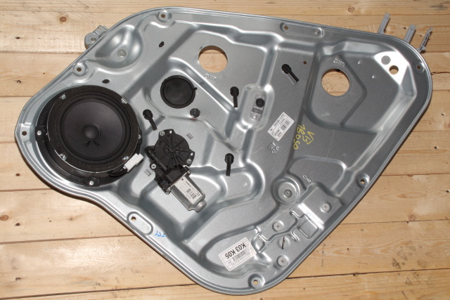 Ruteheis venstre bak til Hyundai Santa Fe, 2010-2012 (Type II, Fase 2)  (HYUNDAI|83470-2B020HZ)