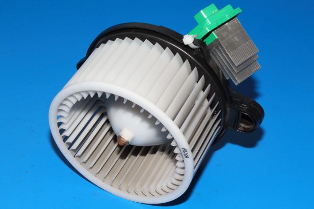 Varmeapparat motor til Hyundai Ix35, 2010-2015 (BOSCH|F 00S 3B2 441)