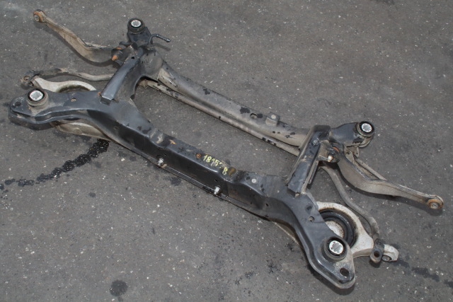 Travers bak til Volvo V60, 2010-2013 (Type I, Fase 1)