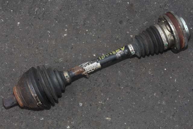 Drivaksel venstre foran, diesel/automat til VW Caddy, 2010-2015 (Type III, Fase 2)