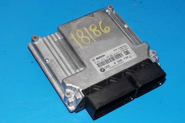 Styreenhet motor til BMW 1-Serie 2004-2011 (E81/E82/E87/E88) (E81/E82/E87/E88) (BOSCH|0 281 016 106|8 506 434|)