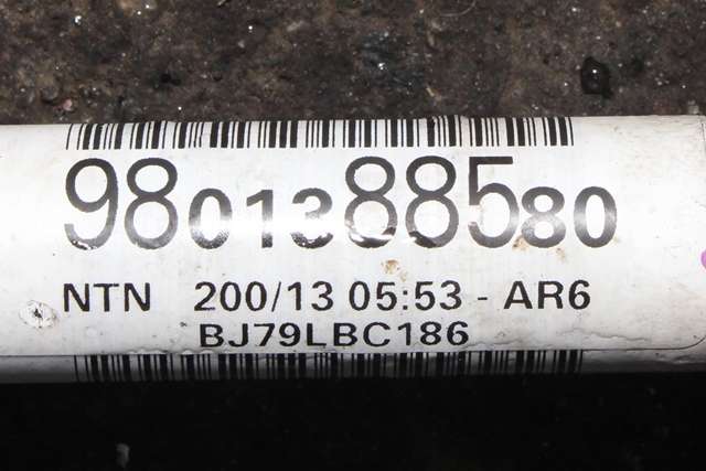 Drivaksel venstre foran, bensin/manuell til Citroën C3 2010-2016 (Type II)  (CITROEN|98 013885 80|)