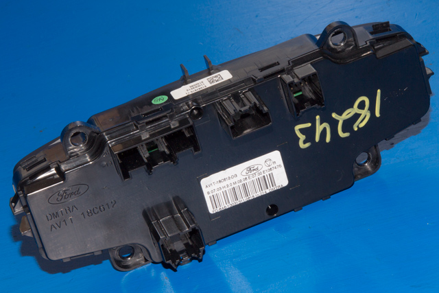 Varmeapparat betjening til Ford B-Max 2012-2017 (FORD|AV1T-18C612-DG|)