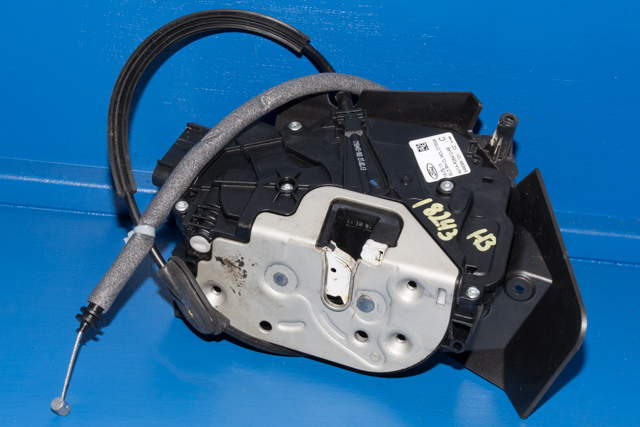 Låsekasse høyre bak til Ford B-Max, 2012-2017 (FORD|AV1A-R26412-AB)