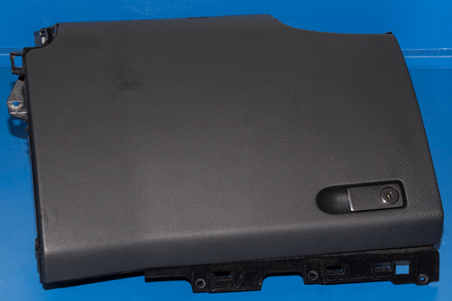 Hanskerom til Mercedes GLK, 2008-2015 (X204) (X204) (MERCEDES|A 204 680 39 91)