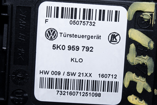 Ruteheis høyre foran til VW Caddy 2010-2015 (Type III, Fase 2) (VAG|1T0 959 702 R|5K0 959 792|)