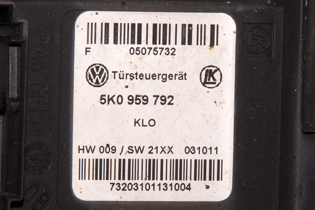 Ruteheis høyre foran til VW Touran 2010-2015 (Type I, Fase 3) (VAG|1T0 959 702 R|)