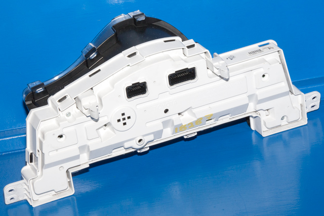 Instrumentpanel til Toyota iQ 2009-2014  (TOYOTA|83800-74041-1|)