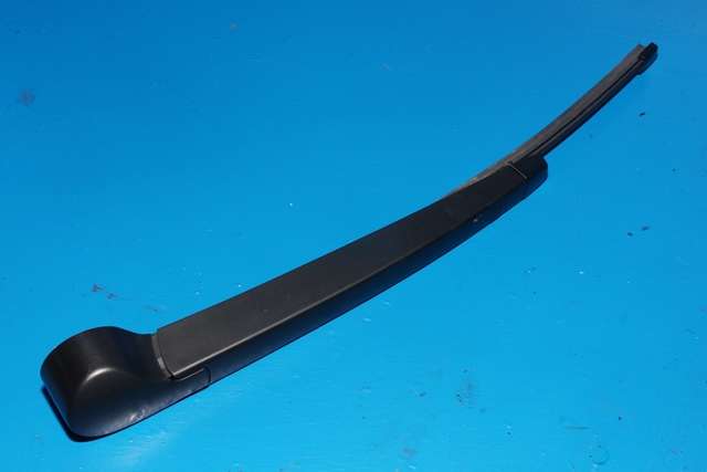 Viskerarm bakrute til VW Golf VII, 2012-2017 (Fase 1)  (VAG|6R6 955 707 B)