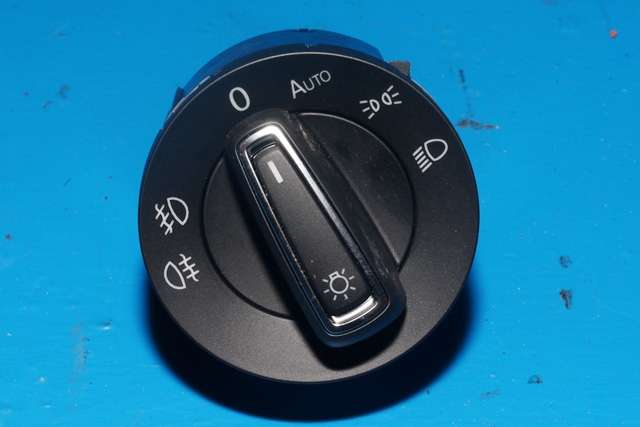 Bryter lys til VW Golf VII, 2012-2017 (Fase 1)  (VAG|5G0 941 431 BD)