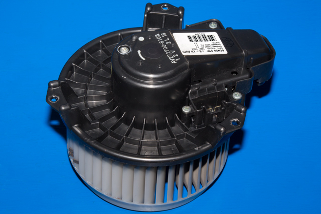 Varmeapparat motor til Toyota Avensis, 2009-2015 (Type III, Fase 1) (DENSO|272700-8103)