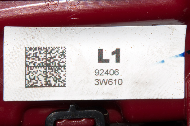 Baklykt høyre indre til Kia Sportage 2010-2016 (Type III)  (KIA|92406-3W610|)