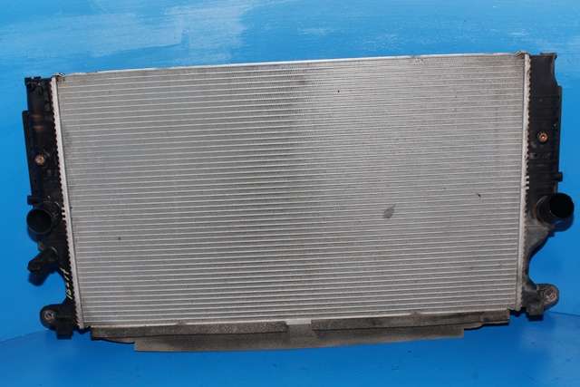 Radiator (manuell gir) til Toyota Avensis 2009-2015 (Type III, Fase 1) (VALEO|M135676 D|16400-0R061-B|)