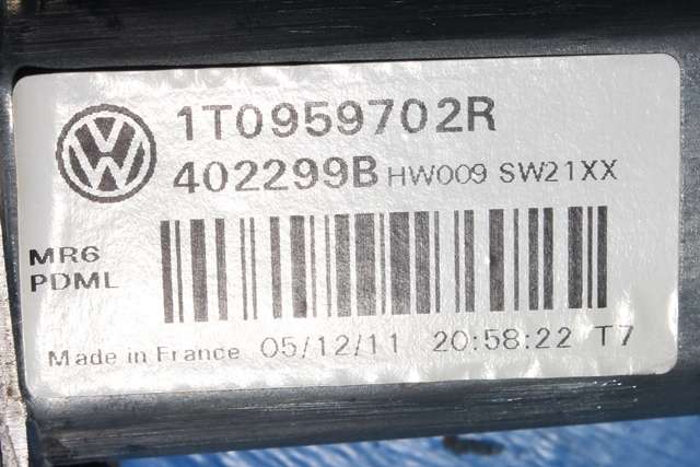 Ruteheis, kun motor, høyre foran til VW Caddy 2010-2015 (Type III, Fase 2) (VAG|1T0 959 702 R|)