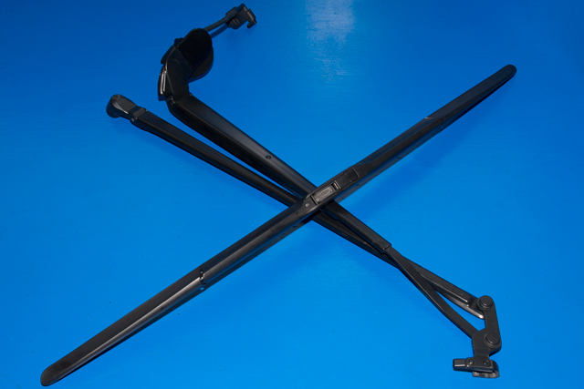 Viskerarmer frontrute til Toyota Yaris, 2014-2020 (Type III, Fase 2)  