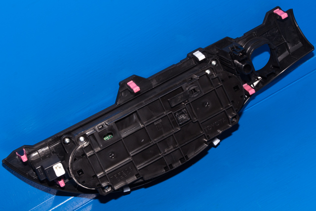 Varmeapparat betjening til Toyota Yaris 2014-2020 (Type III, Fase 2) (TOYOTA|55900-0D800|)
