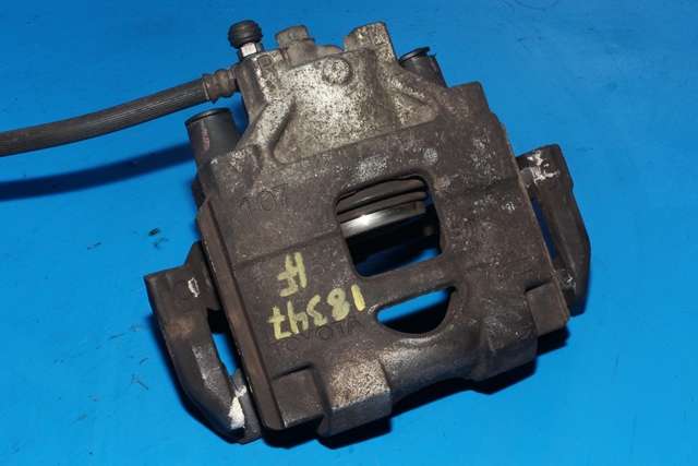 Bremsecaliper høyre foran til Toyota Yaris, 2014-2020 (Type III, Fase 2)  