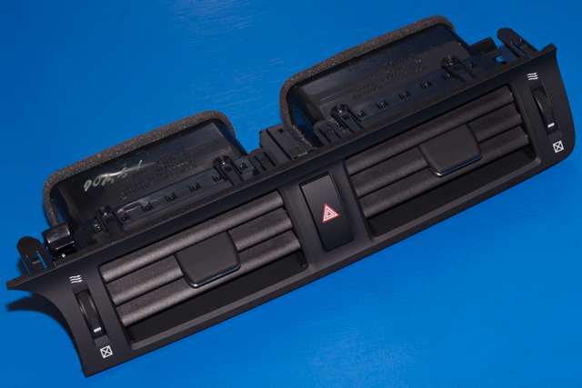 Dashbord friskluftdyse midtkonsoll til Lexus CT 2010-2020