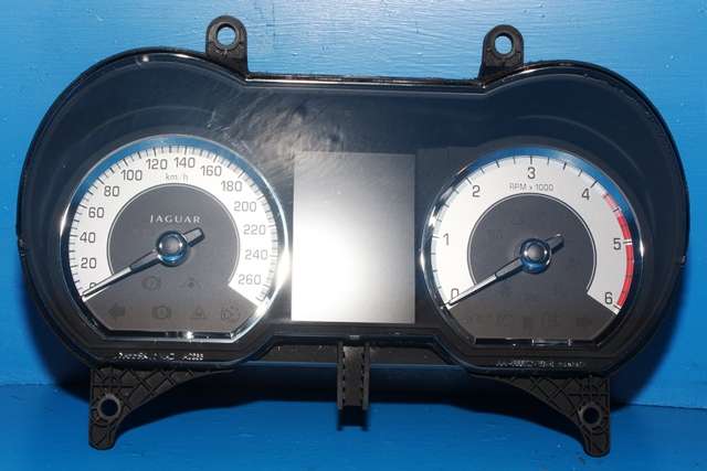 Instrumentpanel til Jaguar XF, 2008-2015 (X250) (X250) (JAGUAR|8X23-10849-KJ)