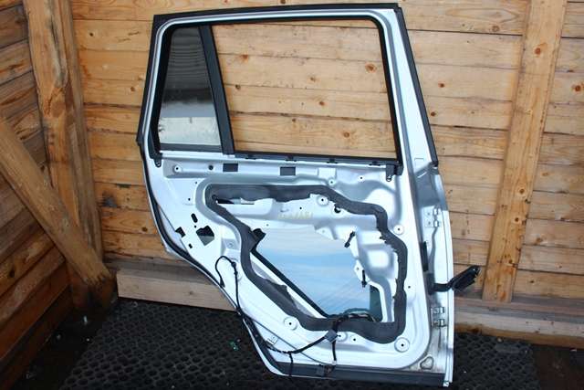 Dør venstre bak til BMW X3 2007-2010 (Fase 2) (E83) (E83) 