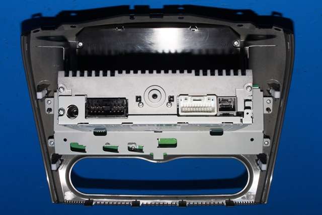 Bilstereo til Mitsubishi i-MiEV 2010-->>  (MITSUBISHI|8701A307XA|)