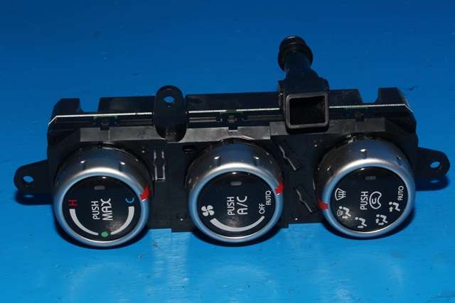 Varmeapparat betjening til Mitsubishi i-MiEV, 2010-->>  (MITSUBISHI|7820A506)