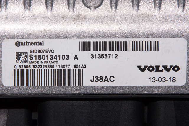Styreenhet motor til Volvo V60 2010-2013 (Type I, Fase 1)  (CONTINENT|S180134103 A|31355712|)