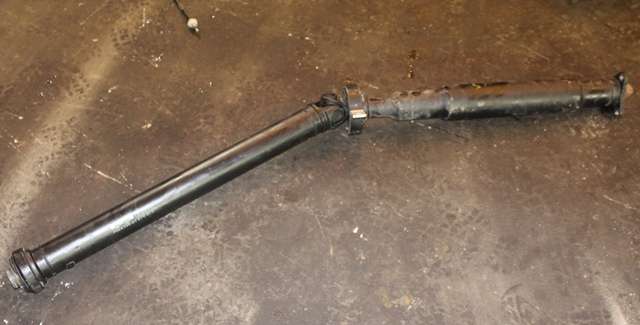 Mellomaksel bakre til BMW X5, 2007-2013 (E70) (E70) (BMW|7 564 398)
