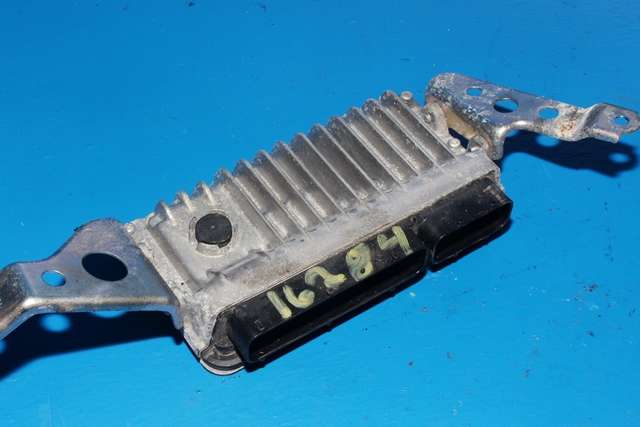 Styreenhet motor til Toyota Verso-S, 2011-2015 (COMBI) (COMBI) (DENSO|212000-5930)