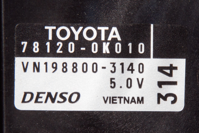 Pedal gass til Toyota Hilux 2012-2016  (DENSO|198800-3140|78120-0K010|)