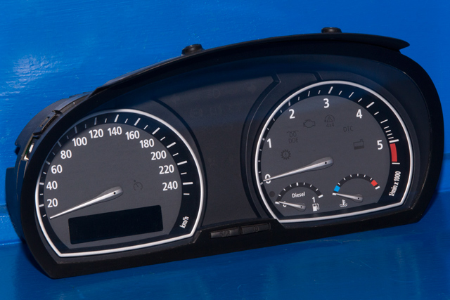 Instrumentpanel til BMW X3, 2007-2010 (Fase 2) (E83) (E83) (BORG|1024641-14)
