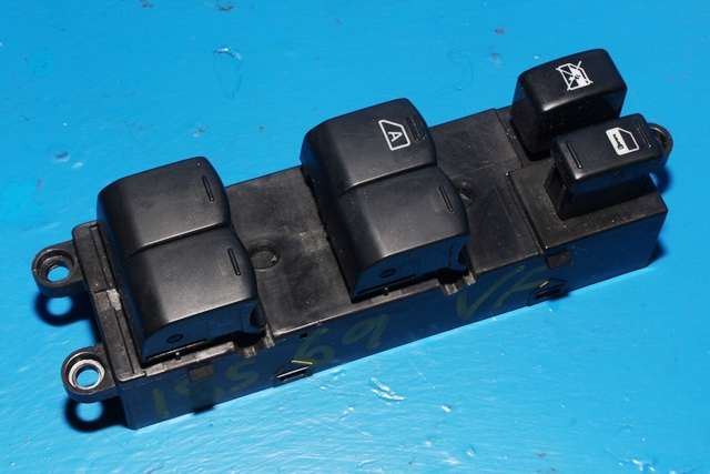 Bryter ruteheis førerdørspanel til Subaru Forester, 2008-2013 (Type III)