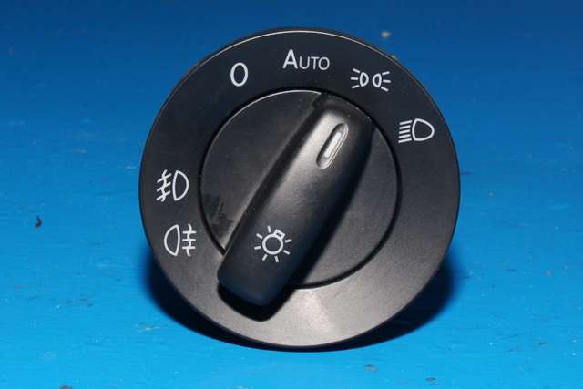 Bryter lys til VW Tiguan, 2007-2011 (Type I, Fase 1) (VAG|1K0 941 431 BN)