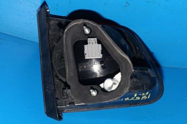 Baklykt høyre indre til VW Tiguan 2007-2011 (Type I, Fase 1)  (VAG|5N0 945 094 B|)