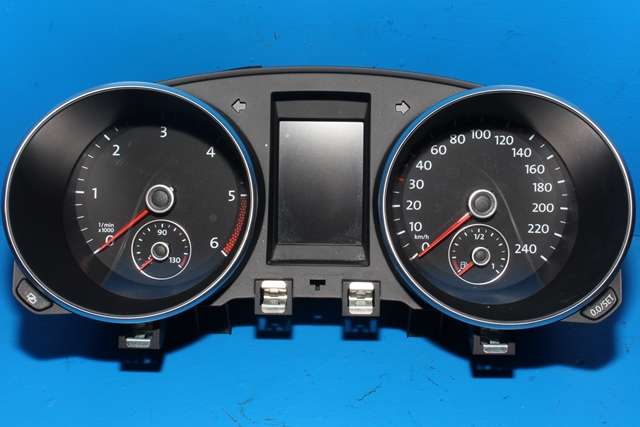 Instrumentpanel til VW Golf VI 2008-2012 (VAG|5K0 920 871 A|)