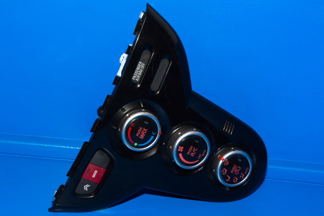 Varmeapparat betjening til Citroën C-Zero, 2011-2020  (MITSUBISHI|7820A406)