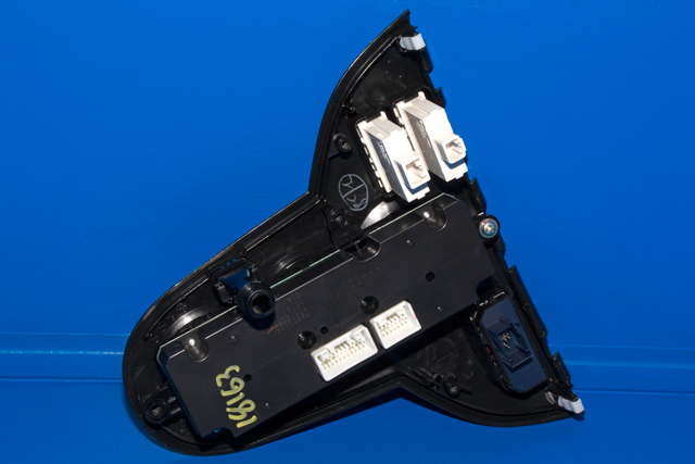Varmeapparat betjening til Citroën C-Zero 2011-2020 (MITSUBISHI|7820A406|)