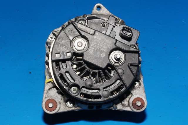 Dynamo diesel til Nissan Qashqai 2007-2010 (Type I, Fase 1)  (BOSCH|0 124 525 140|8200 728292. 14 VOLT - 150 AMP|)