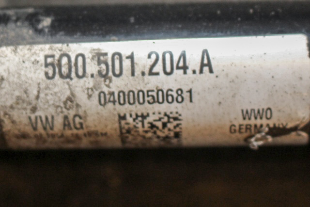 Drivaksel høyre bak, diesel/manuell til VW Golf VII 2012-2017 (Fase 1)  (VAG|5Q0 501 204 A|)
