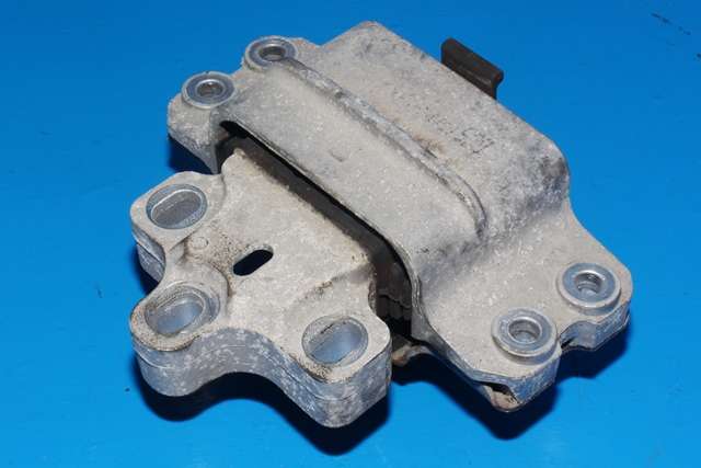 Motorfeste til VW Tiguan, 2007-2011 (Type I, Fase 1) (VAG|3C0 199 555 S)