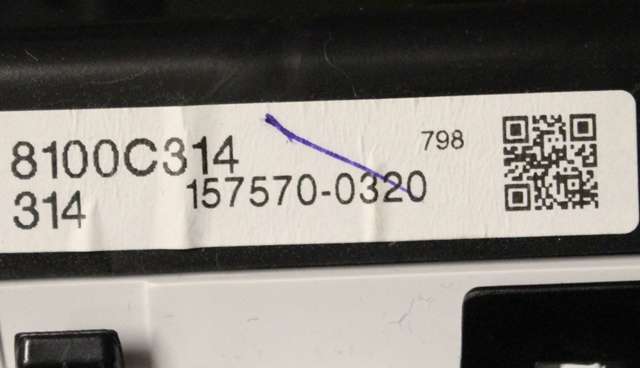 Instrumentpanel til Mitsubishi Space Star 2013-->> (Type II)  (MITSUBISHI|8100C314|)