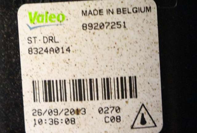 Tåkelykt høyre foran til Mitsubishi Space Star 2013-->> (Type II) (VALEO|89207251|8324A014|)