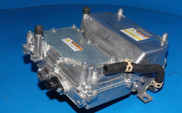 Inverter hybrid til Mitsubishi Outlander 2012-2015 (Type III, Fase 1) (MITSUBISHI|9410A081|)