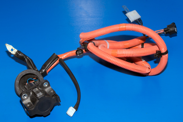 Batterilader inntak/luke til Mitsubishi Outlander, 2012-2015 (Type III, Fase 1) (MITSUBISHI|9499D196)